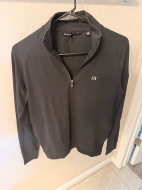 Travis Mathew Black Long-Sleeve Quarter-Zip Pullover